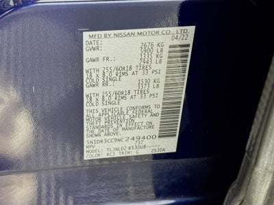 2022 Nissan Pathfinder SL