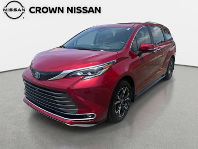 2025 Toyota Sienna Platinum