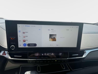 2025 Toyota Sienna Platinum