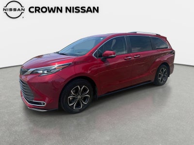 2025 Toyota Sienna Platinum