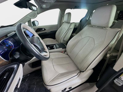 2021 Chrysler Pacifica Hybrid Limited