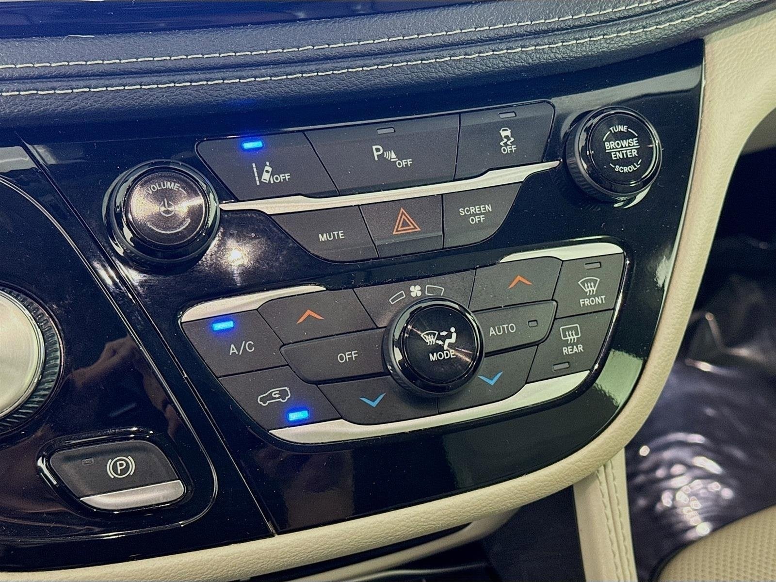 2021 Chrysler Pacifica Hybrid Limited