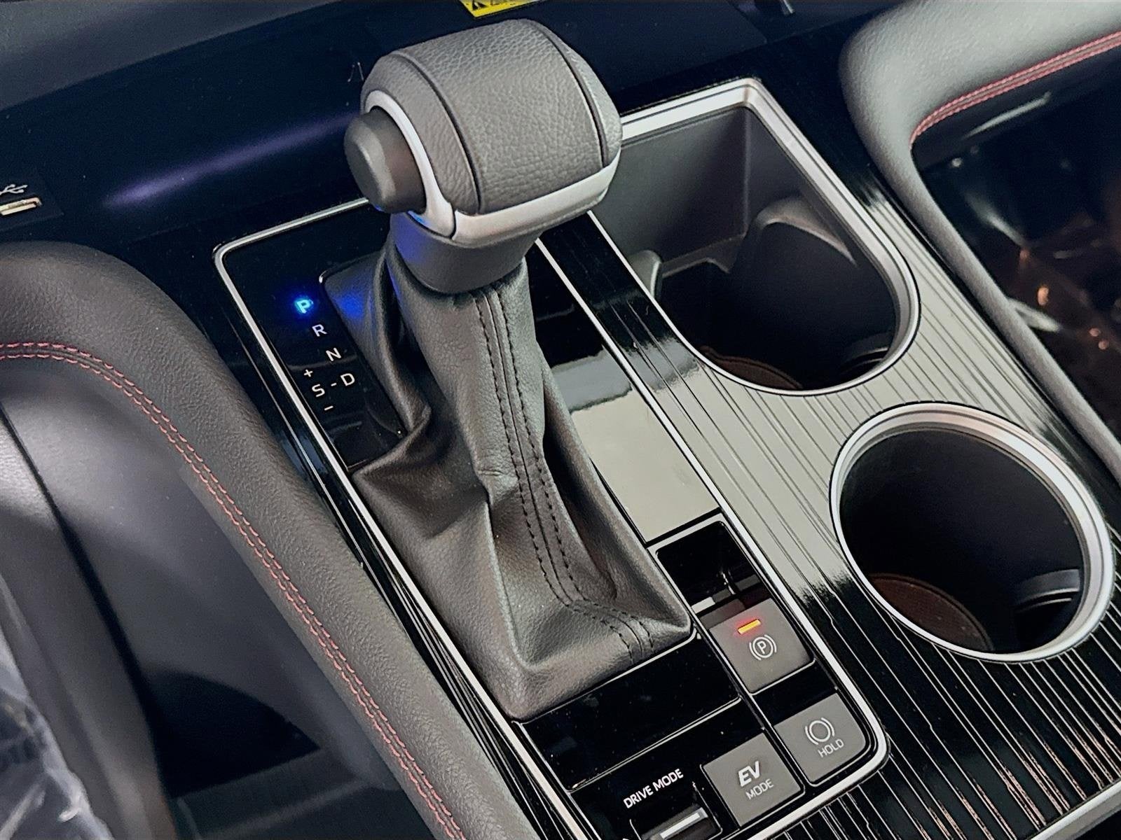 2025 Toyota Sienna XSE