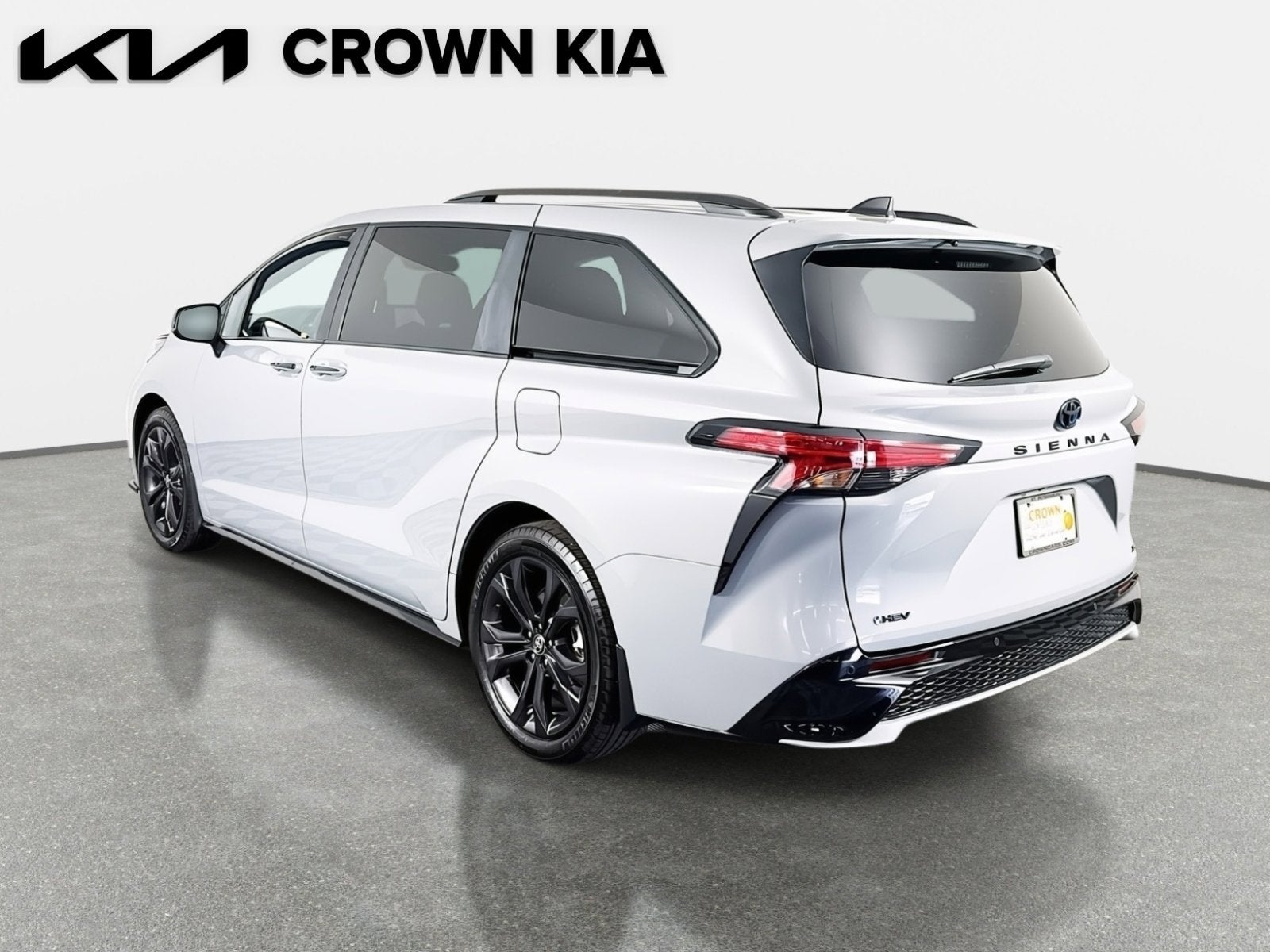 2025 Toyota Sienna XSE