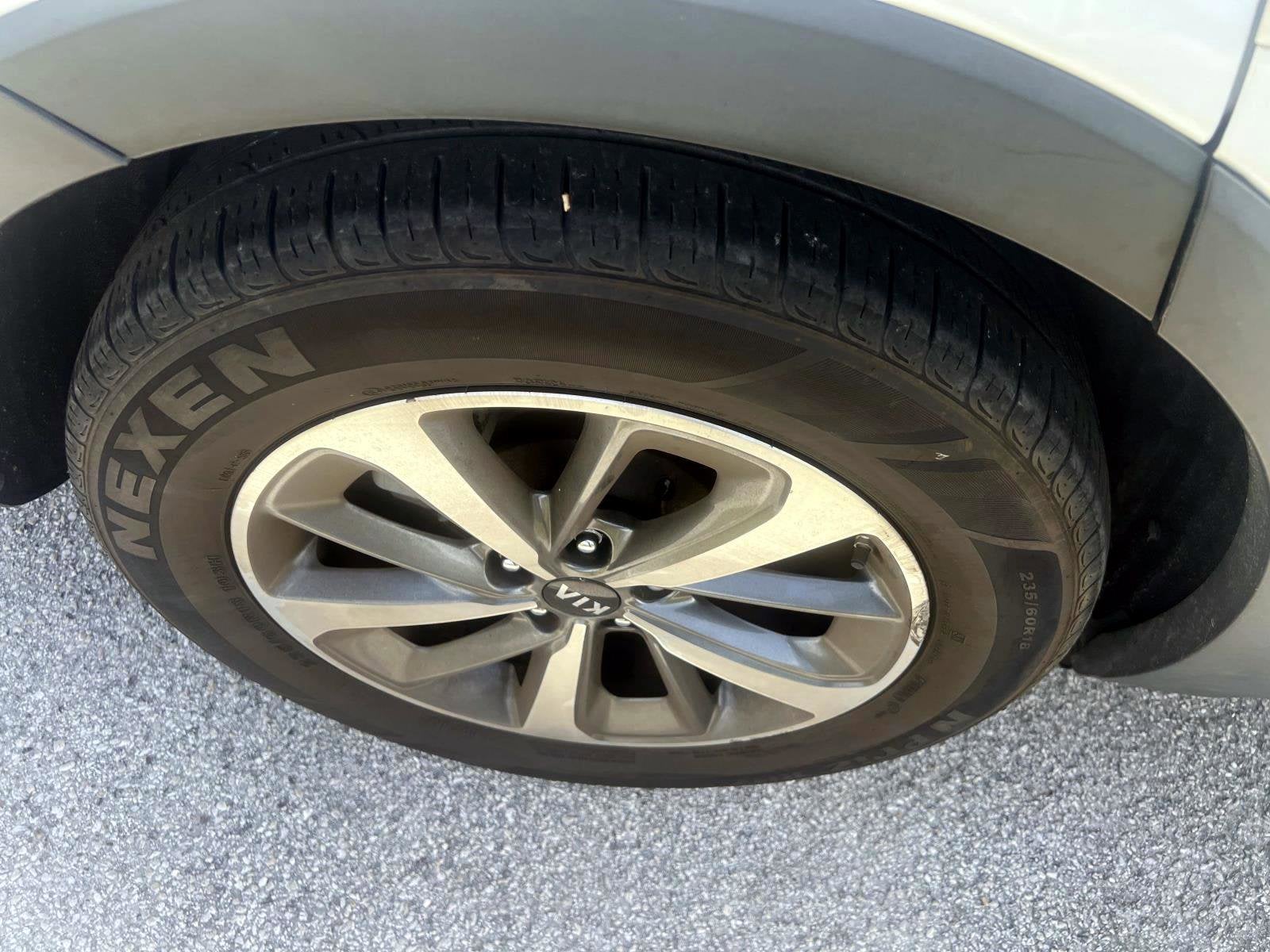 2019 Kia Sorento EX V6