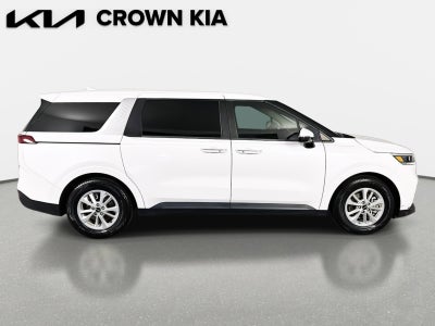 2024 Kia CARNIVAL LX