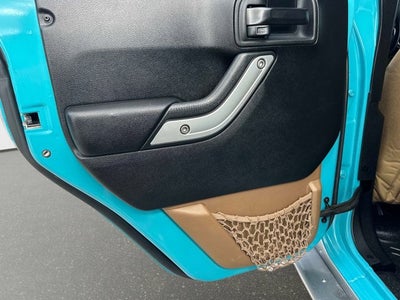 2012 Jeep Wrangler Unlimited Unlimited Sahara