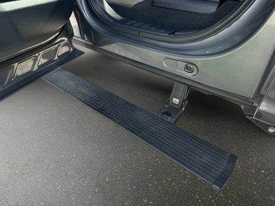 2022 Ford Super Duty F-350 DRW Lariat