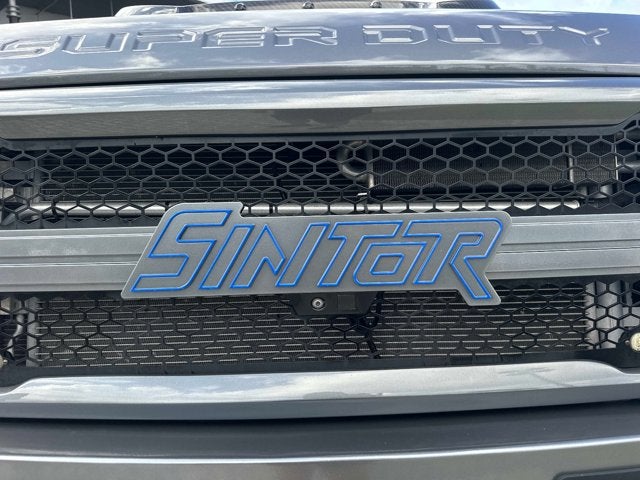 2022 Ford Super Duty F-350 DRW Lariat