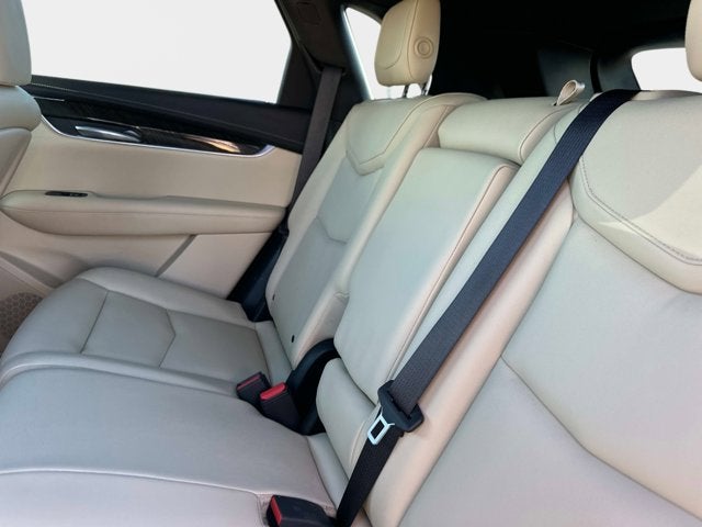 2017 Cadillac XT5 Base