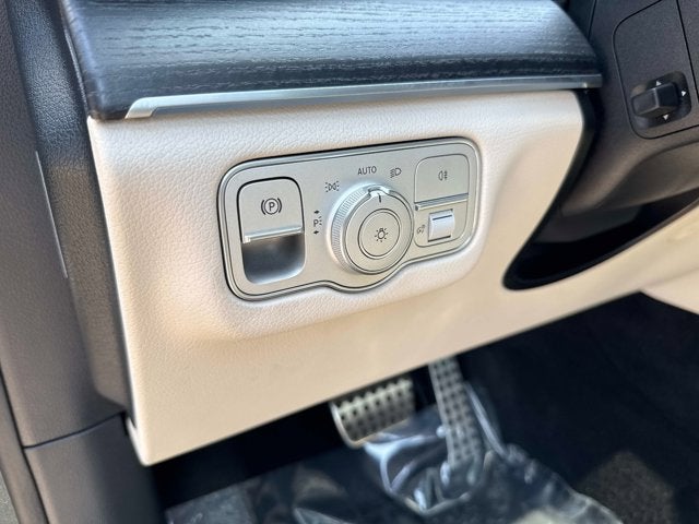 2023 Mercedes-Benz GLS 580