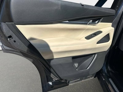 2022 INFINITI QX60 LUXE