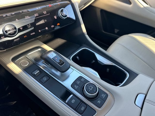 2022 INFINITI QX60 LUXE