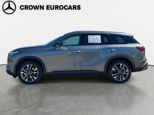 2022 INFINITI QX60 LUXE