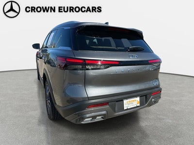 2022 INFINITI QX60 LUXE