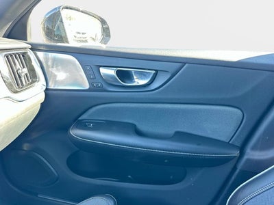 2022 Volvo S60 Recharge Plug-In Hybrid T8 Polestar