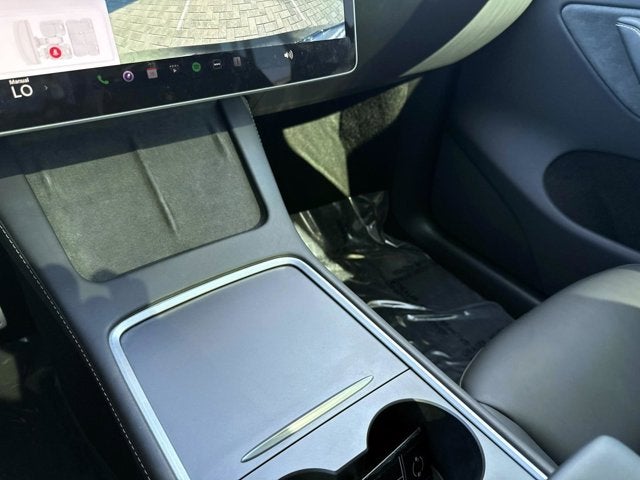 2024 Tesla Model Y Performance