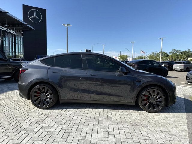 2024 Tesla Model Y Performance
