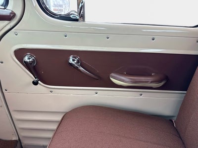 1955 Chevrolet 3200 Base