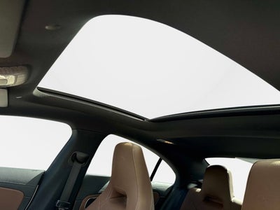 2021 Mercedes-Benz CLA 250