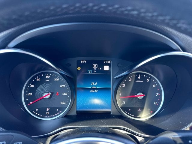 2022 Mercedes-Benz GLC 300