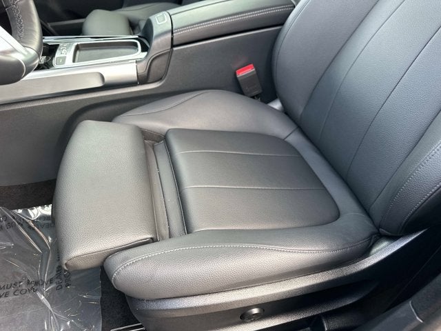 2025 Mercedes-Benz GLB 250