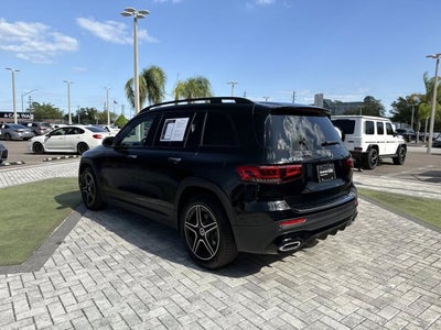 2023 Mercedes-Benz GLB 250