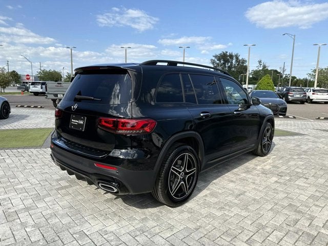 2023 Mercedes-Benz GLB 250