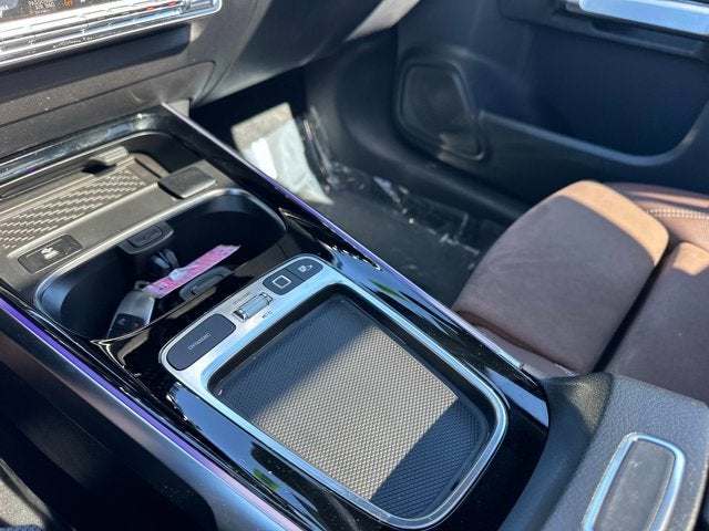 2025 Mercedes-Benz GLB 250