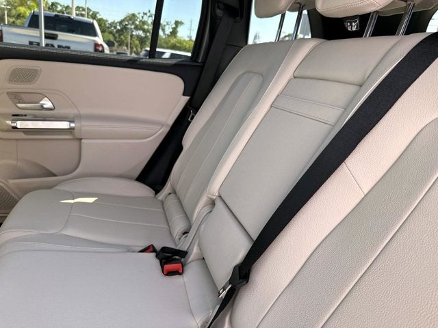 2026 Mercedes-Benz GLB 250