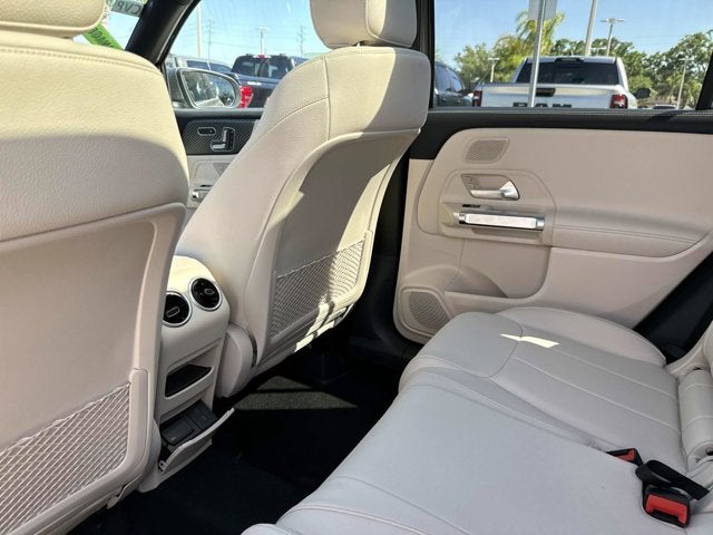 2026 Mercedes-Benz GLB 250