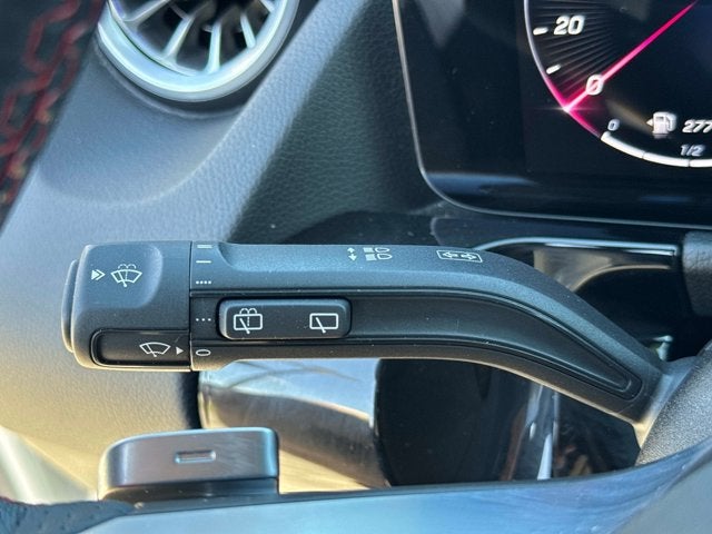 2025 Mercedes-Benz GLA 250