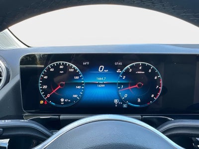 2023 Mercedes-Benz GLA 250