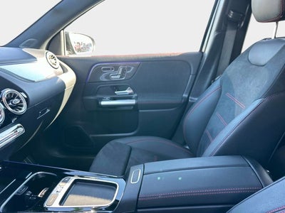 2025 Mercedes-Benz GLA 250