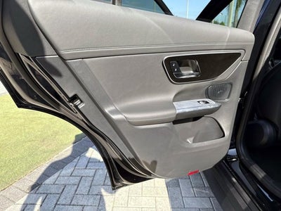 2026 Mercedes-Benz GLC 300