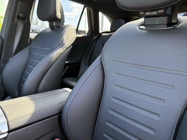 2026 Mercedes-Benz GLC 300