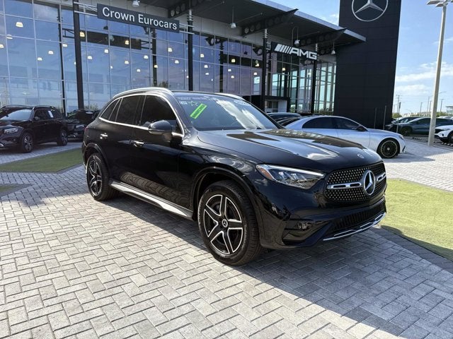 2026 Mercedes-Benz GLC 300