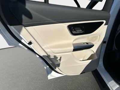 2024 Mercedes-Benz GLC 300