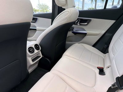 2026 Mercedes-Benz GLC 300