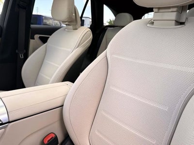 2026 Mercedes-Benz GLC 300