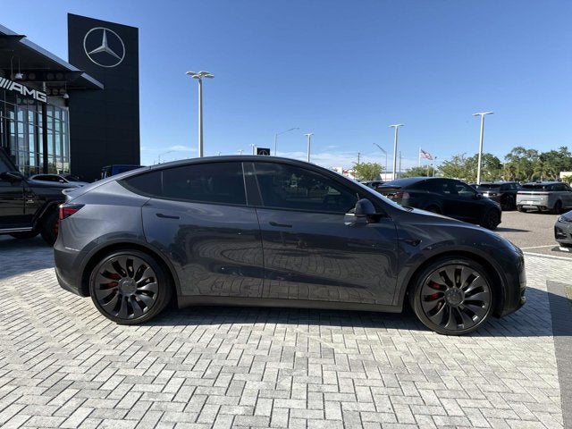 2023 Mercedes-Benz GLC 300