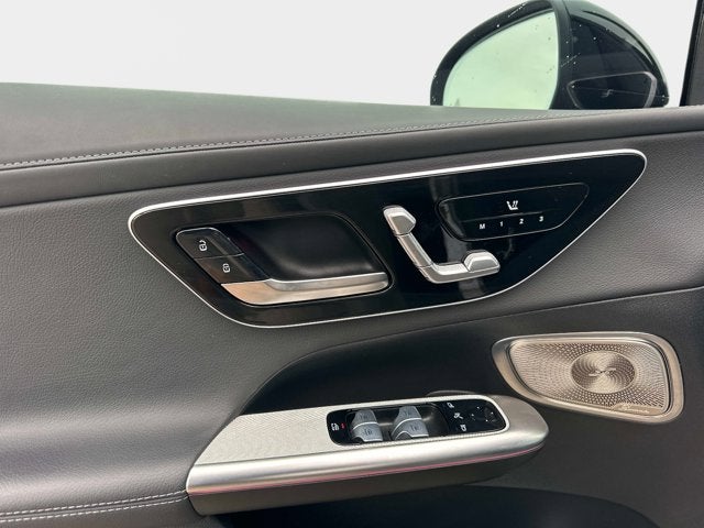 2025 Mercedes-Benz GLC 350e