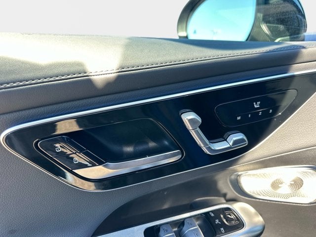 2025 Mercedes-Benz GLC 350e