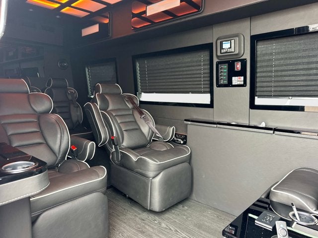 2025 Mercedes-Benz Sprinter 3500 Cargo 170 WB Extended