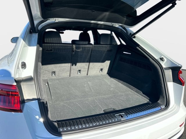 2021 Audi Q8 55 Prestige