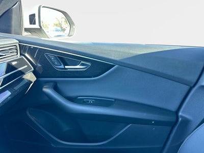 2021 Audi Q8 55 Prestige