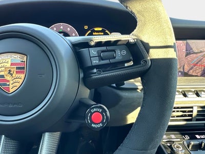 2025 Porsche 911 Carrera GTS