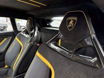 2024 Lamborghini Huracan Tecnica Base