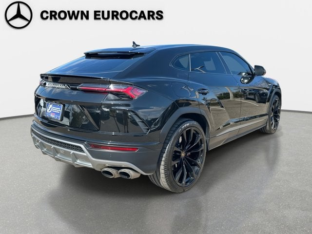 2022 Lamborghini Urus Base
