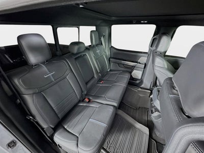 2025 Ford F-250SD Platinum